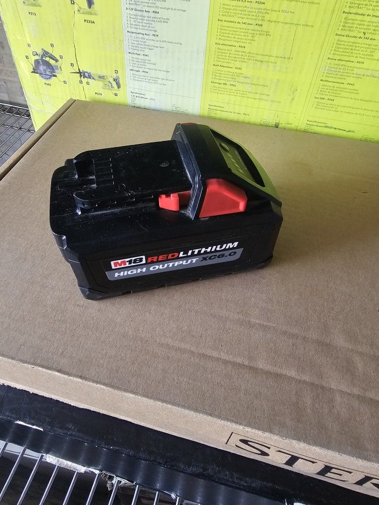 Milwaukee M18 18-Volt Lithium-Ion High Output Battery 6.0Ah. In Excellent Condition!!
