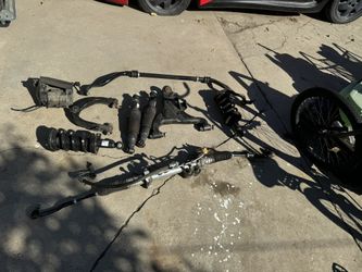Infiniti QX80 Full Front Suspension