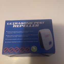 Ultrasonic Pest Repeller 