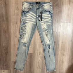 Amiri Size 32