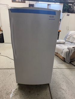 Upright  Freezer