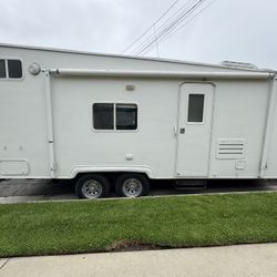 21ft Toy Hauler