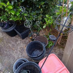 Free Pots For Planting 