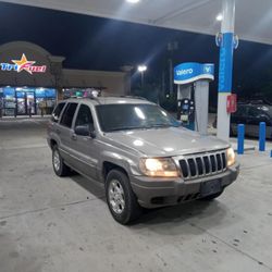 2000 Jeep Cherokee 