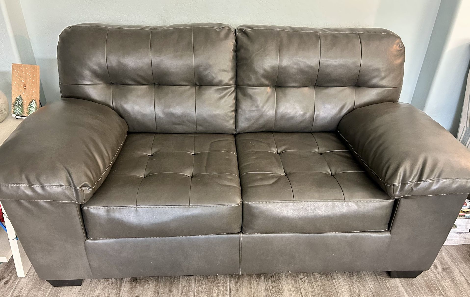 Love Seat- Gray leather