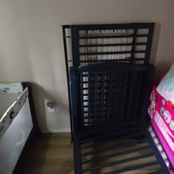Free Crib