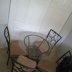 Dinig Set