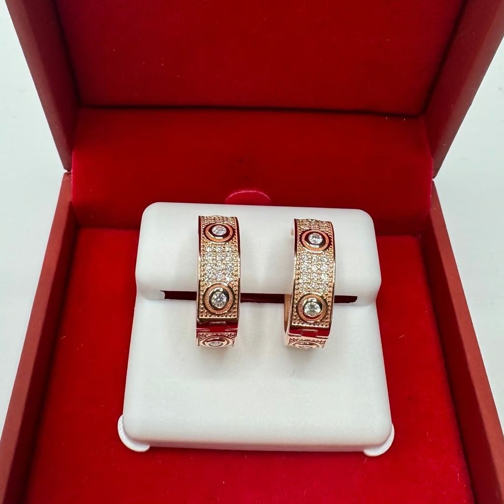 Moissanite Earrings in 925 Sterling Silver with a CTW of 1.40
