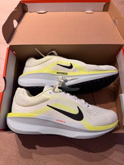 Nike air winflow 11 size 11.5w