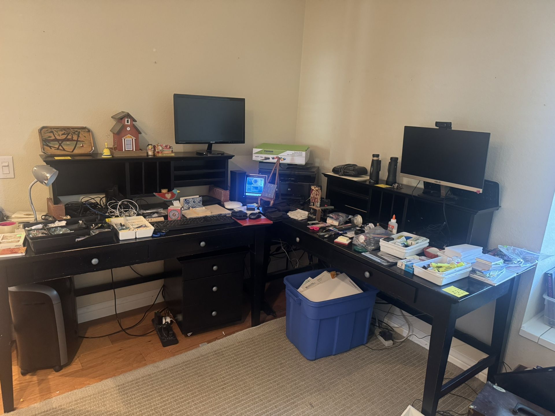 One Office Desks With Rolling File Cabinet