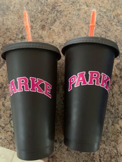 Dunkin' Black Tumbler Set $5 each pick up Coral Springs 33071