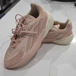 Ozelia Adidas