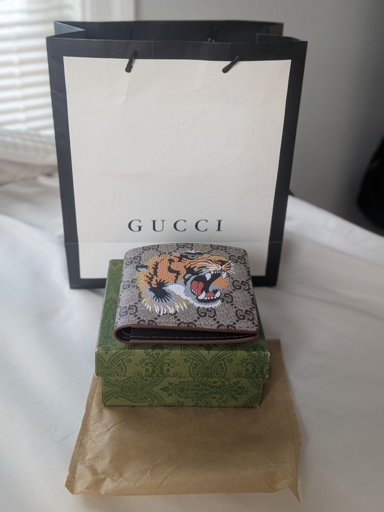 Gucci Wallet