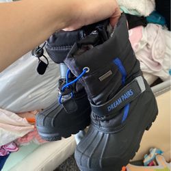 Snow Boots Size 9C