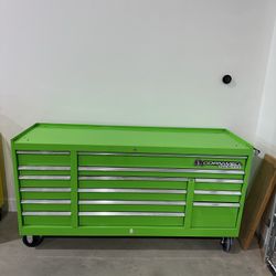 Cornwell Pro Series 76” Tool Box