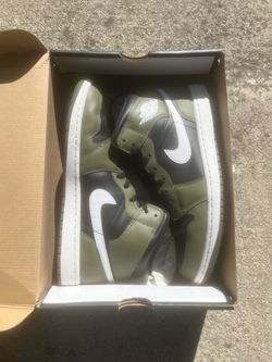 Jordan 1 mid black white olive