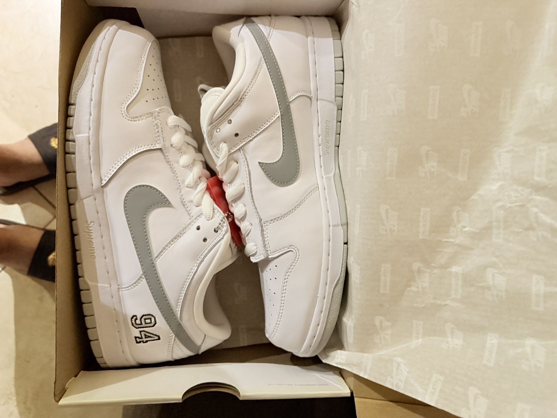 Supreme Sb’s 
