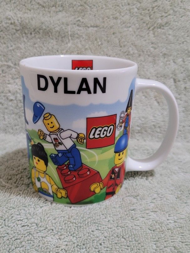 LEGO 2006 Orlando "DYLAN" 10oz. Colorful Toys Coffee Mug Cup Excellent Cond.
Used item in good Condition