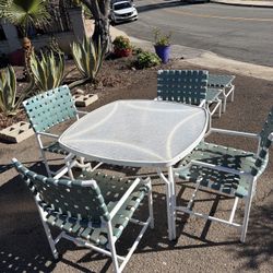 $99 Sale.   VINTAGE retro Patio Set 