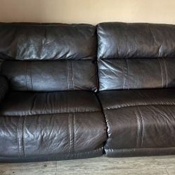 FREE SOFA RECLINABLE 