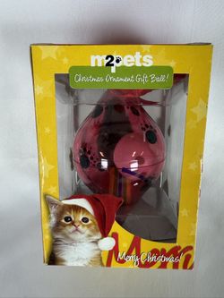🎄 M2Pets Christmas Ornament Gift Ball Cat Toy