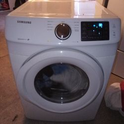 Samsung Frontload Oversized Capacity Electric Dryer 