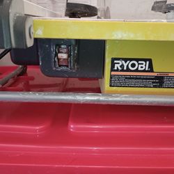 Ryobi Wet Tile Saw