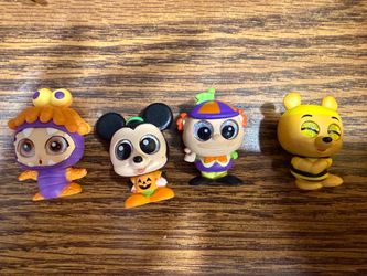 4Halloween DISNEY doorables