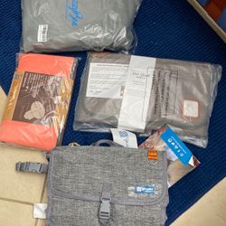 Portable diaper changing pad