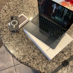 iPhone 16, MacBook Air, Apple Watch 8