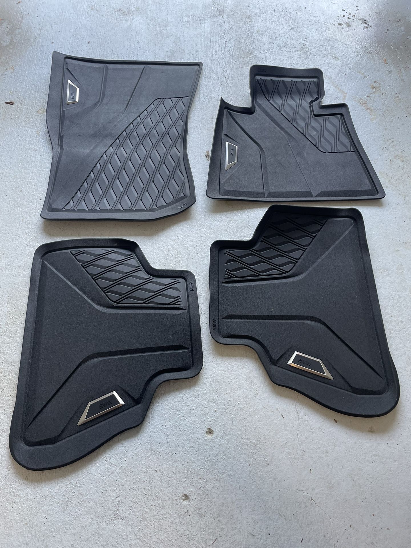 Original BMW X5 Floor Mats (2023)