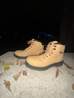 Women’s Size 8