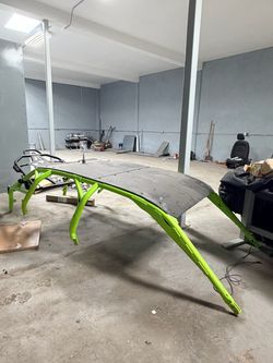 2024 Polaris RZR Pro R roll cage with rear cargo rack