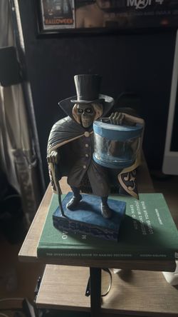 Disneyland Hatbox ghost Figure
