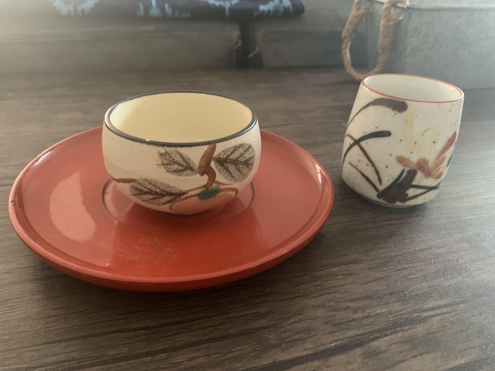 Japanese Tea Cups & Lacquer Sm. Platter