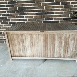 Outdoor Storage 