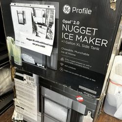 GE Nugget With Additional Tank New 