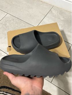 Yeezy slides Slate Marine🦈