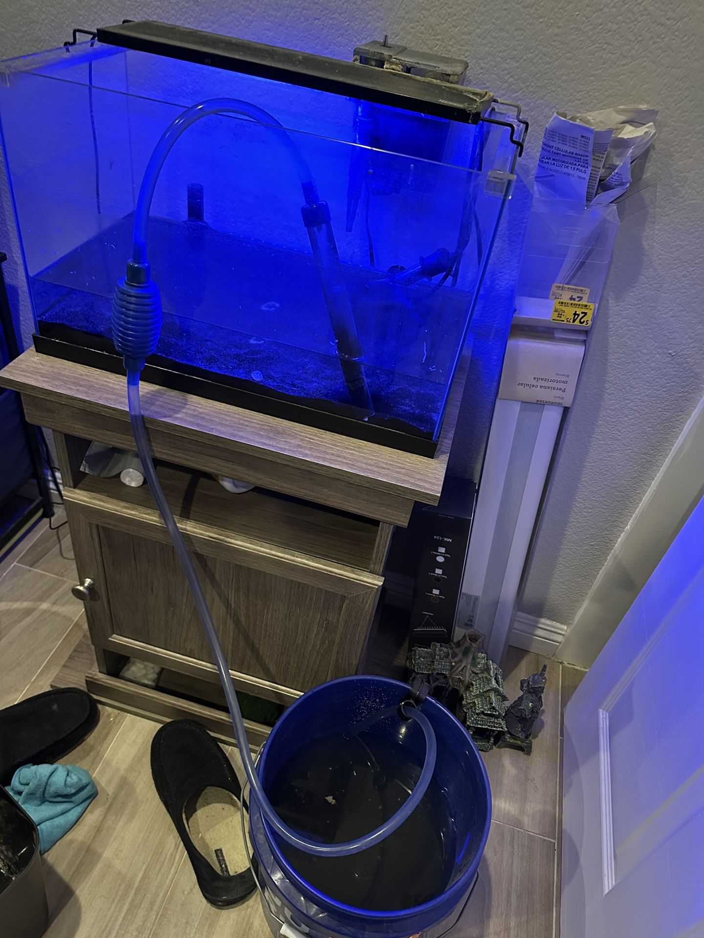 10 Gallon Fish Tank (OBO)
