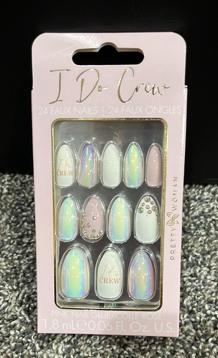 I Do Crew faux nails, 16 Boxes, 24 Per box
