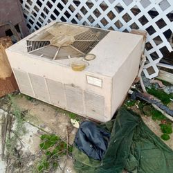 Air Conditioner I Don't Know Anything About It Sold As Is