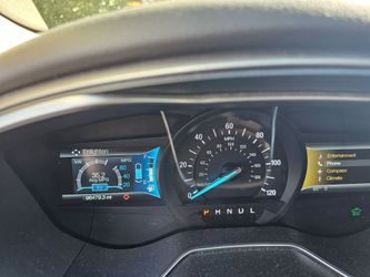 2014 ford fusion energi SE