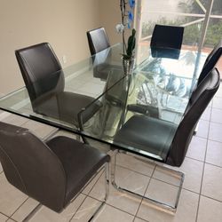 High End Dinning Table Originally 6 K 