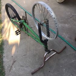 FELT BMX  frame, Bars Rims And Cranks 