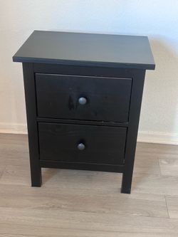 Black night stand