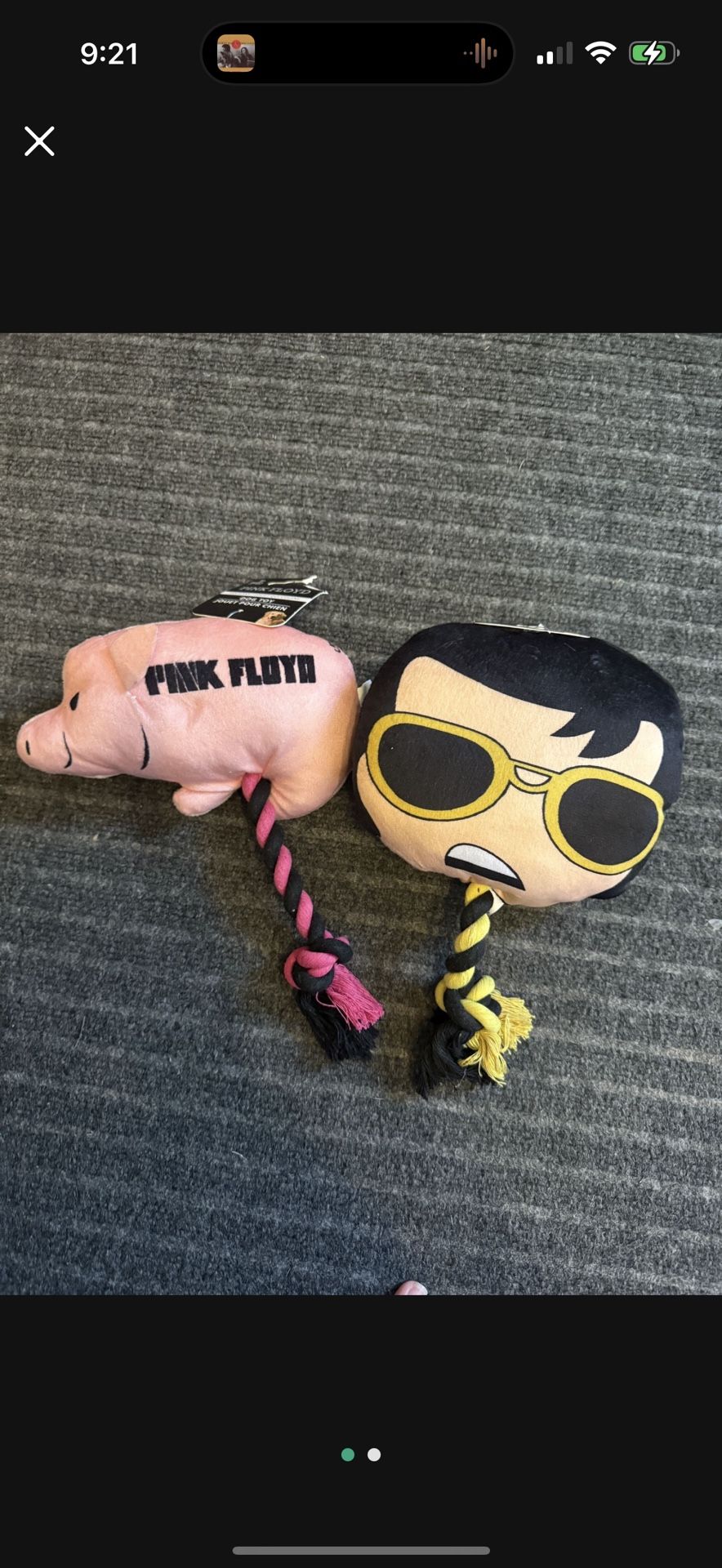 2 DOG TOYS ELVIS & PINK FLOYD