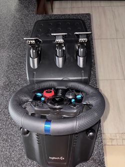Logitech G29 DRIVING FORCE RACING