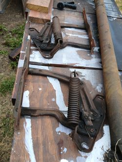 Camaro hood hinges 70-81