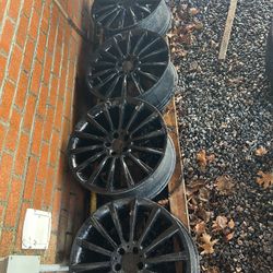 4 20 Inch aluminum Mercedes Benz Rims S63