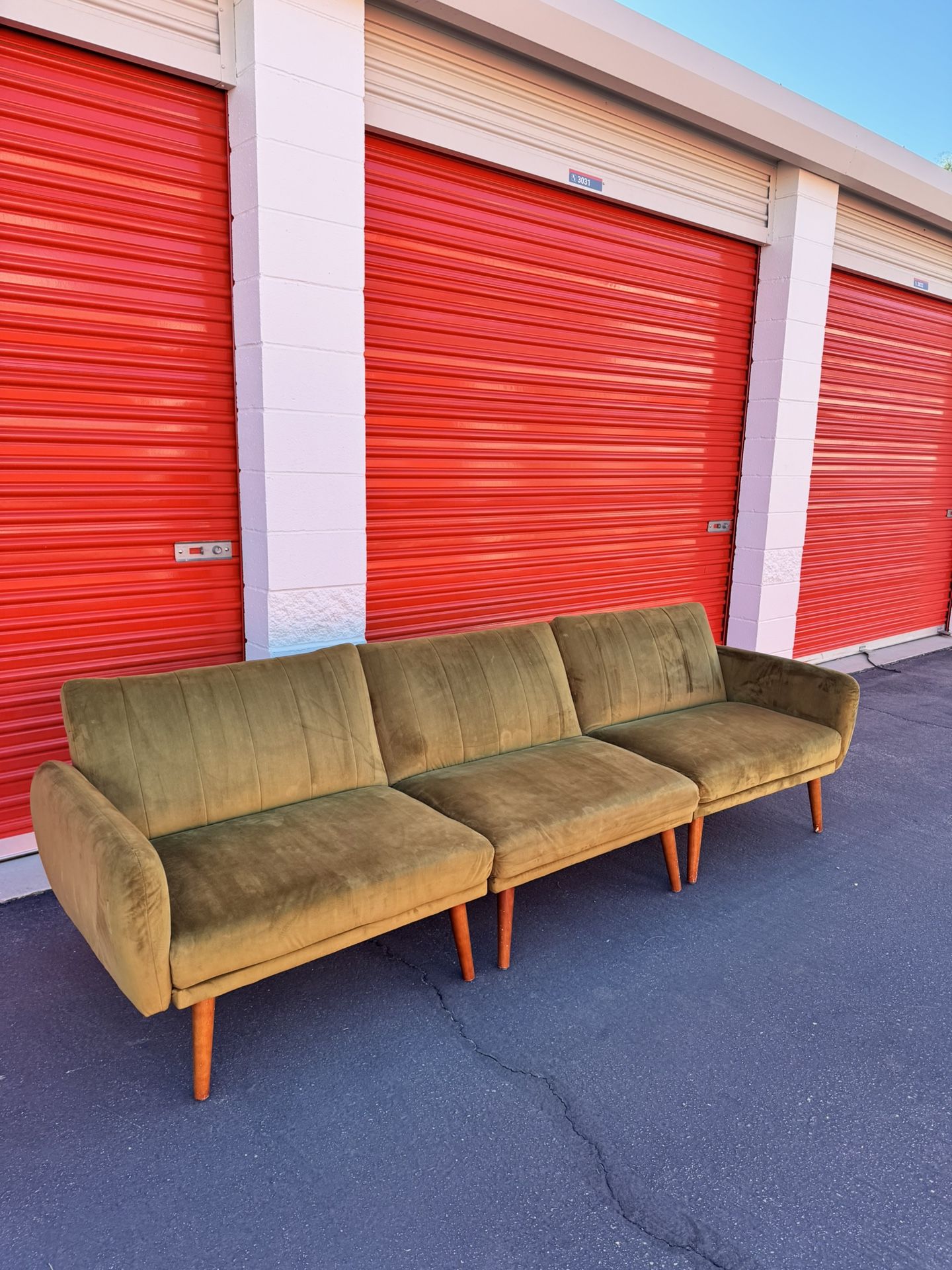 Green Velvet MCM Couch/Futon